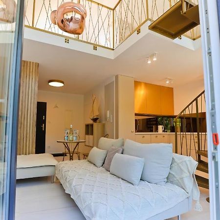 M&K Apartamenty Sailors Golden Yacht, Gdansk - Wyspa Sobieszewska Екстериор снимка