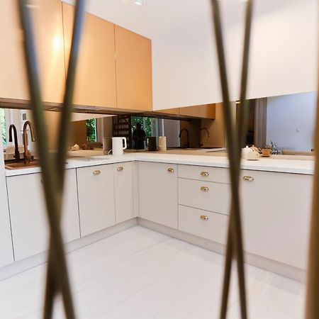 M&K Apartamenty Sailors Golden Yacht, Gdansk - Wyspa Sobieszewska Екстериор снимка