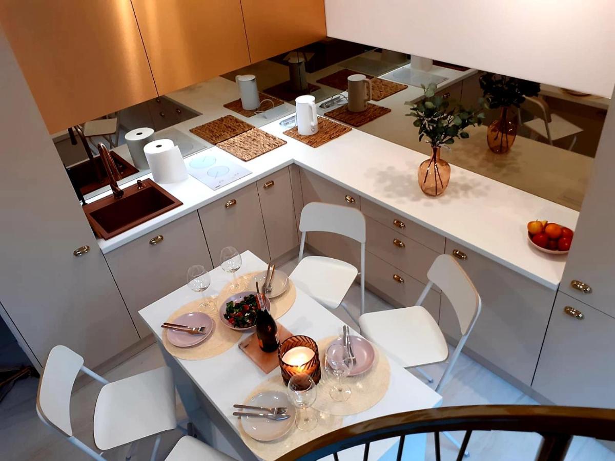 M&K Apartamenty Sailors Golden Yacht, Gdansk - Wyspa Sobieszewska Екстериор снимка