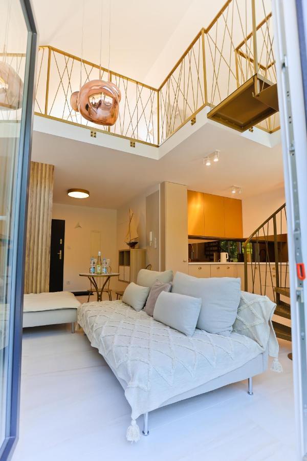 M&K Apartamenty Sailors Golden Yacht, Gdansk - Wyspa Sobieszewska Екстериор снимка