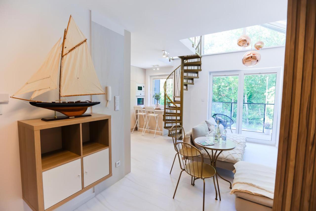 M&K Apartamenty Sailors Golden Yacht, Gdansk - Wyspa Sobieszewska Екстериор снимка