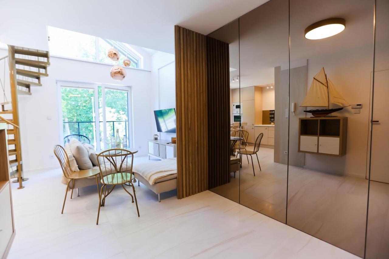 M&K Apartamenty Sailors Golden Yacht, Gdansk - Wyspa Sobieszewska Екстериор снимка