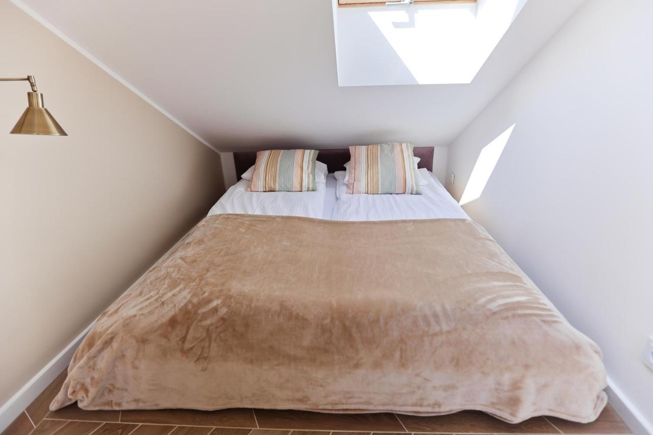 M&K Apartamenty Sailors Golden Yacht, Gdansk - Wyspa Sobieszewska Екстериор снимка